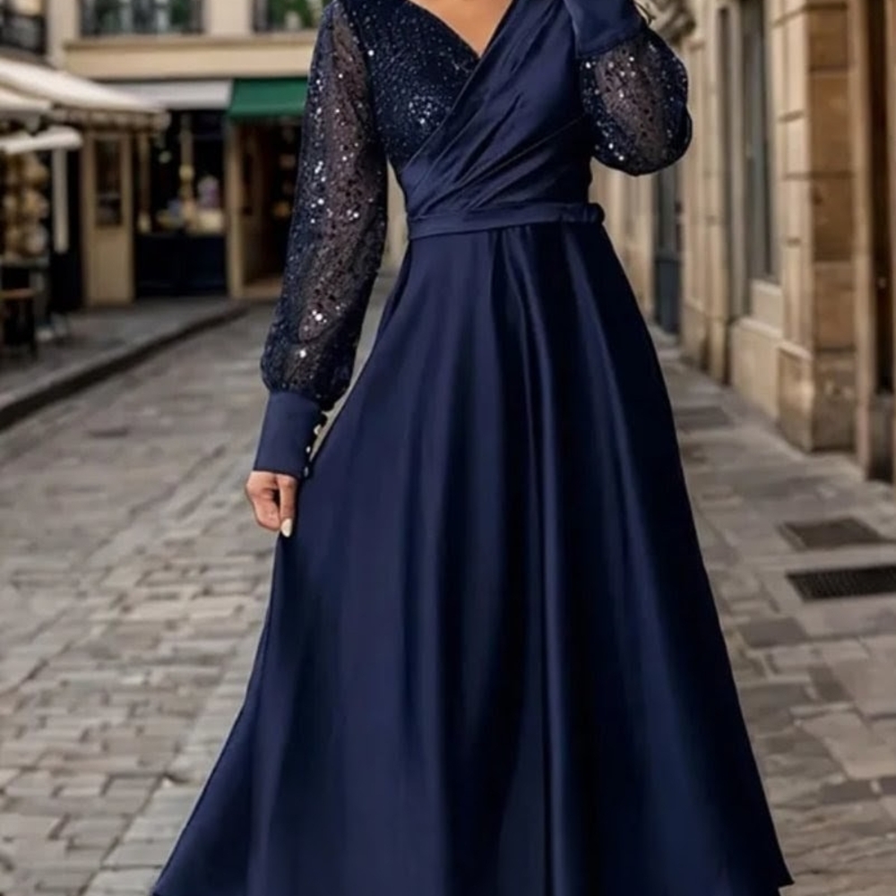Elegant Navy Blue Evening Dress